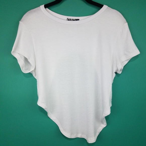 cleo Other - Cleo Knit Cropped Open Back Shirt